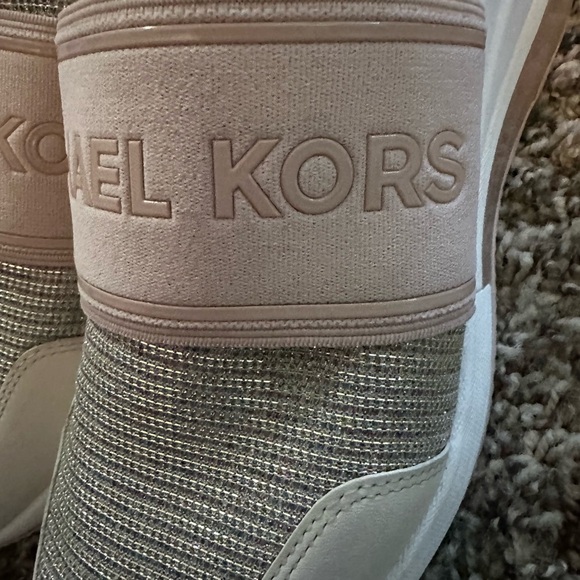 Michael Kors Silver Pink Sparkly Luxe Slip On Sneakers - Picture 3 of 10